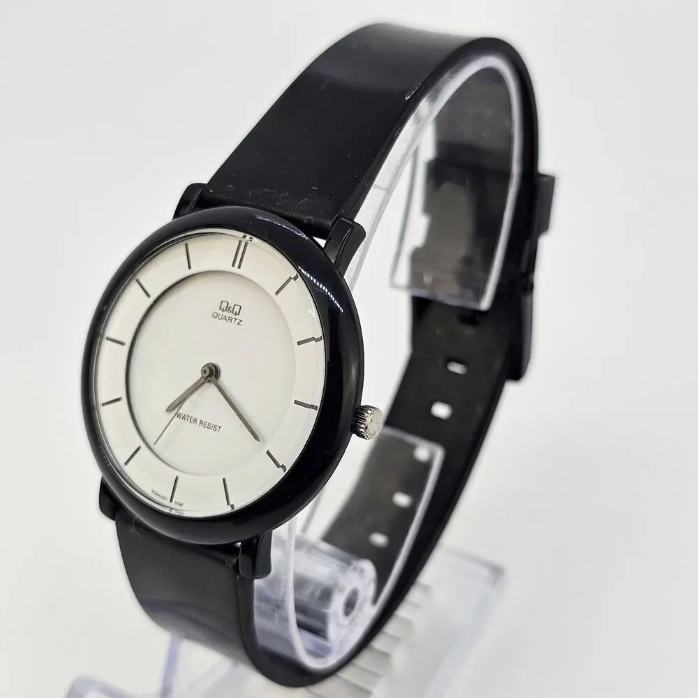 QQ Unisex Watch 37MM White Dial Black Plastic Band Straps New‎ Battery